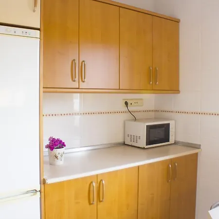 Πανσιόν Gbh Volcanic Beach 3*